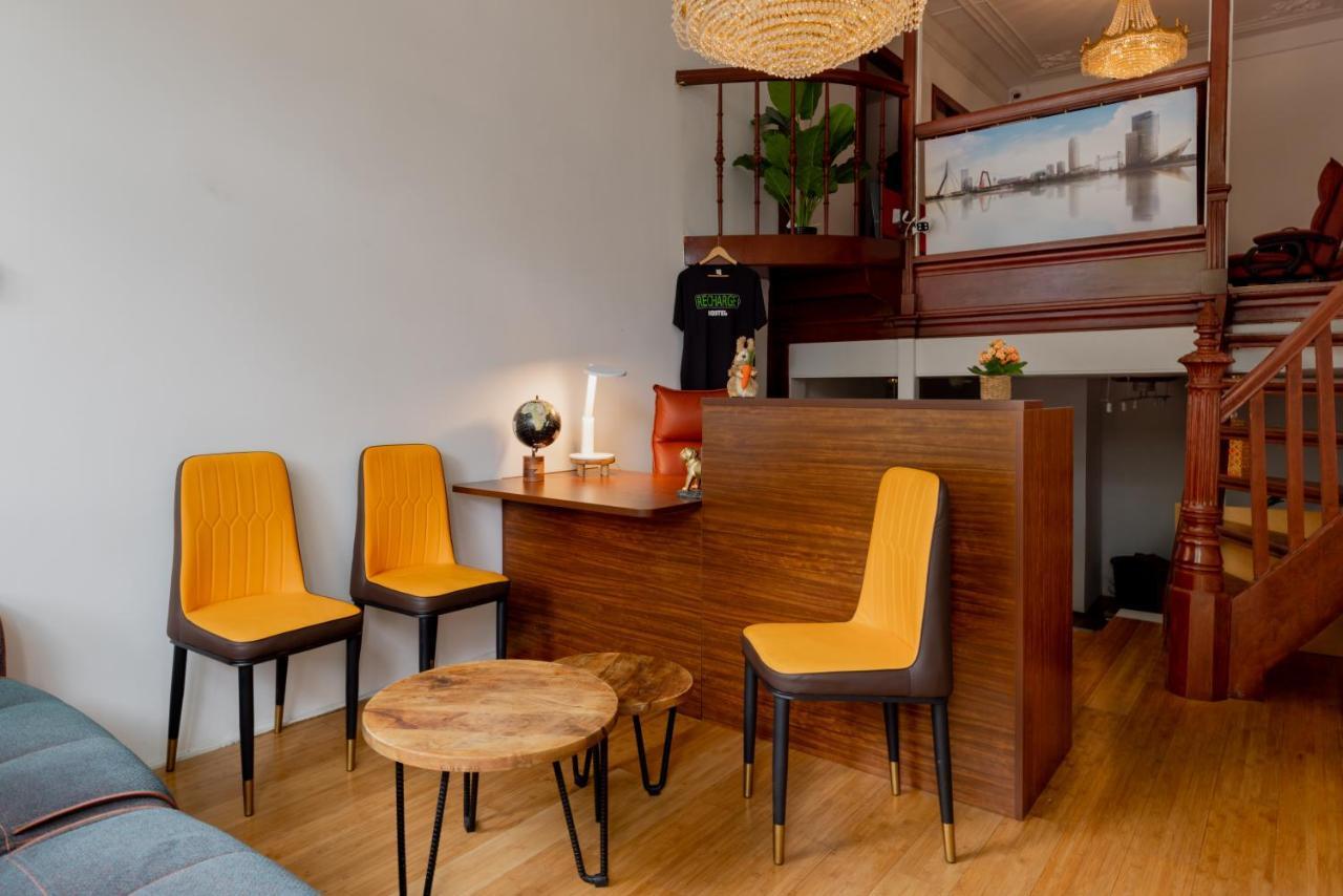 Recharge Hostel Роттердам Экстерьер фото